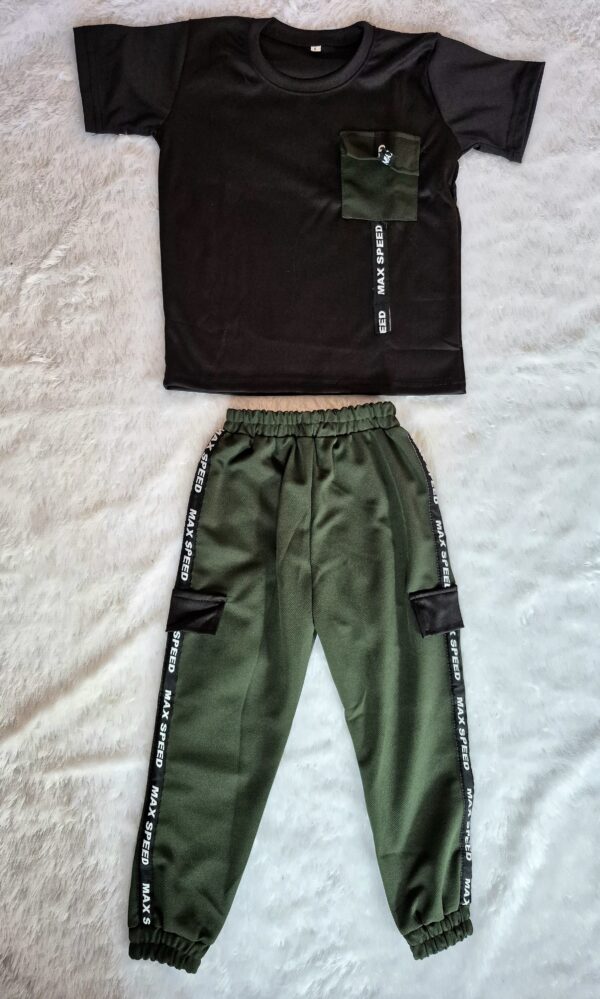 T-shirt and Jogger set (Black T-shirt Olive green jogger)